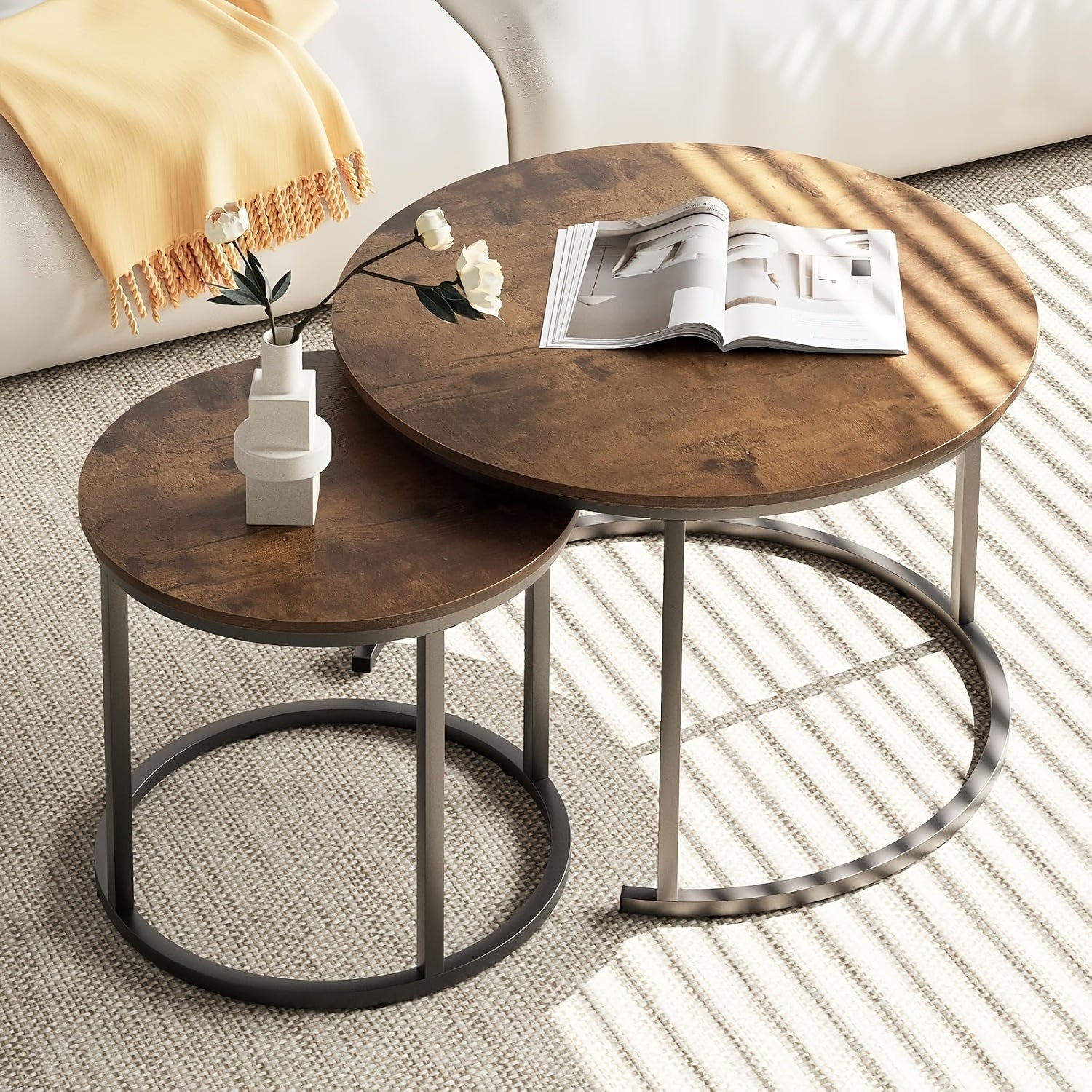 Set of Two Circular Nesting Tables Featuring a White Faux Marble Top And a Golden Frame, Perfect for Modern Living Rooms Or Bedrooms with an Industrial Touch